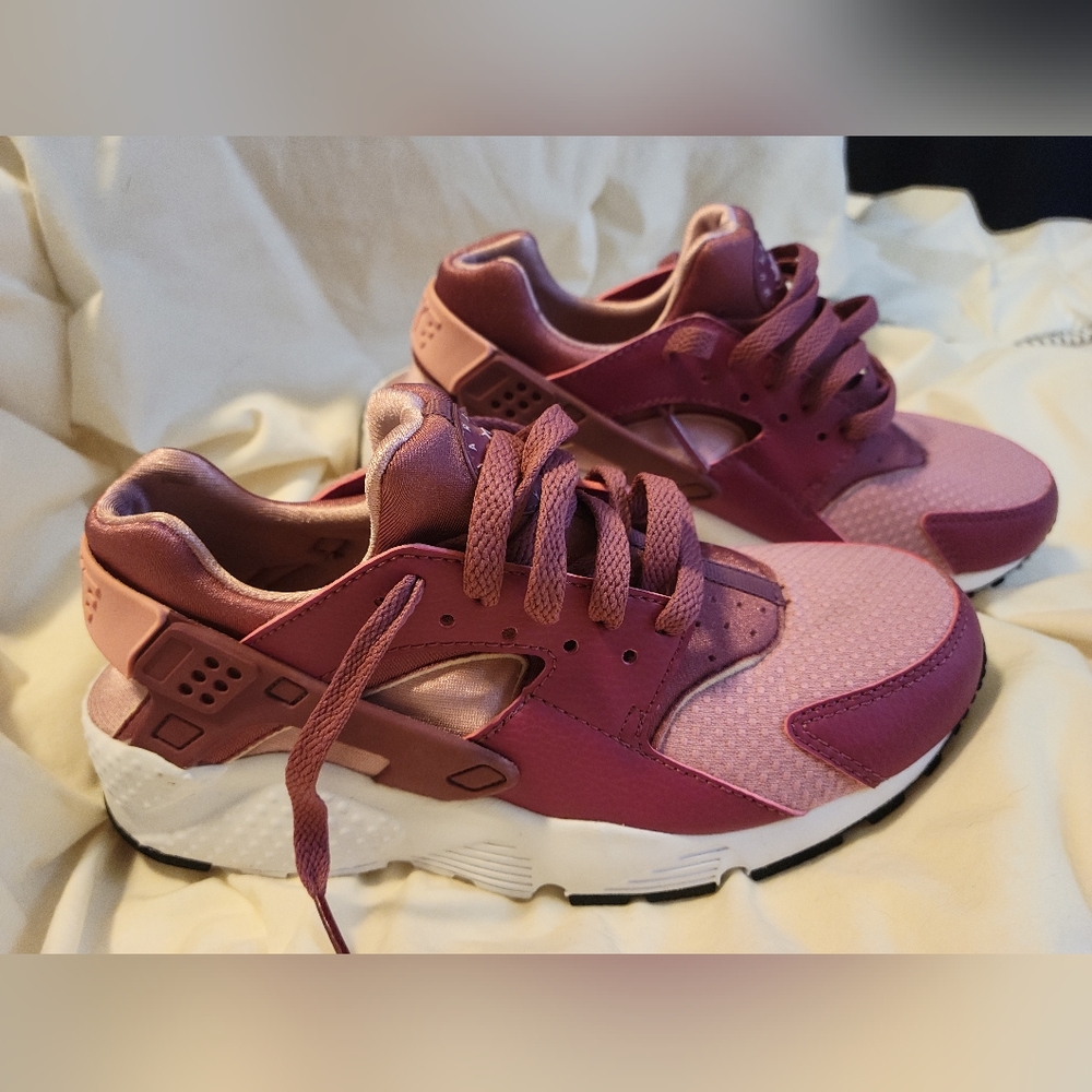 Nike huaraches